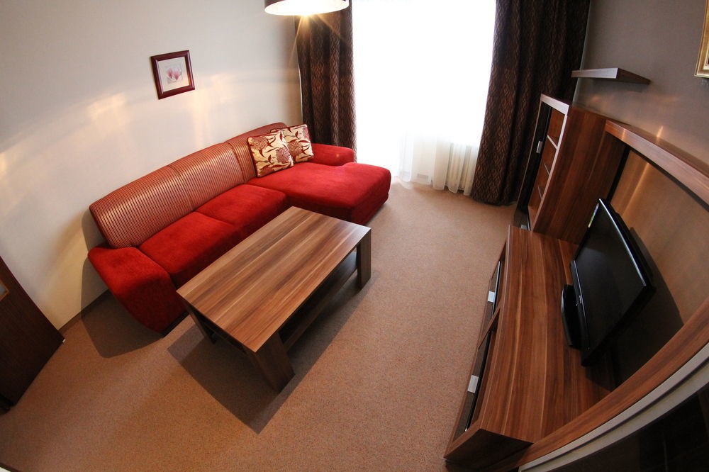 Hotel Spectrum Trnava Eksteriør billede
